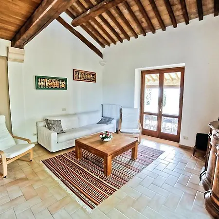 San Lorenzo Sleeps 12 Pool Air Con Wifi Willa