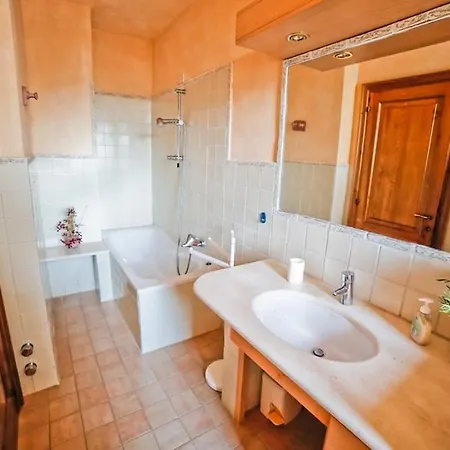 San Lorenzo Sleeps 12 Pool Air Con Wifi Willa *