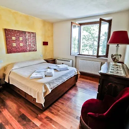 San Lorenzo Sleeps 12 Pool Air Con Wifi *