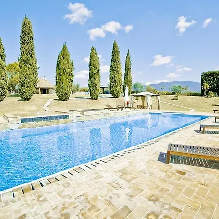 San Lorenzo Sleeps 12 Pool Air Con Wifi *