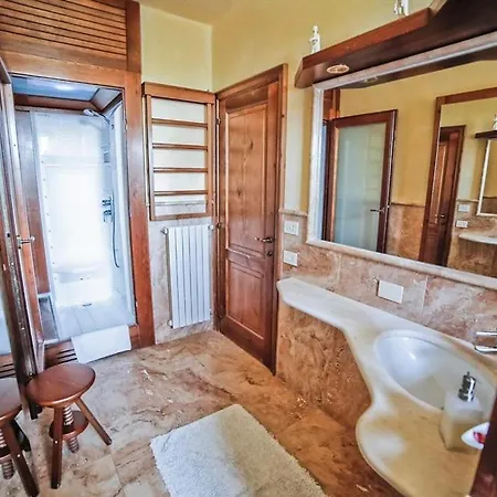 Willa San Lorenzo Sleeps 12 Pool Air Con Wifi